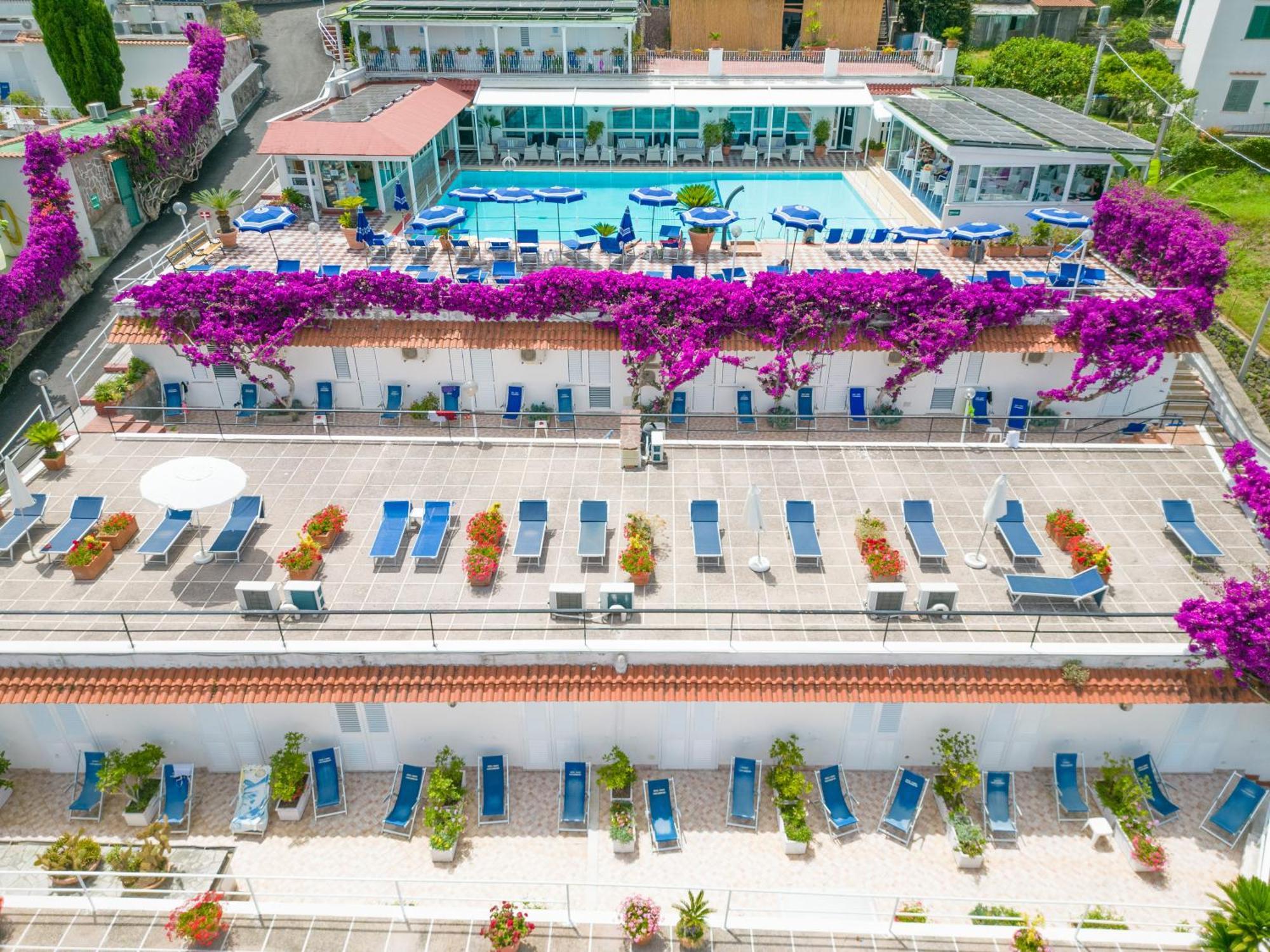 Hotel Parco Cartaromana ايسكيا المظهر الخارجي الصورة